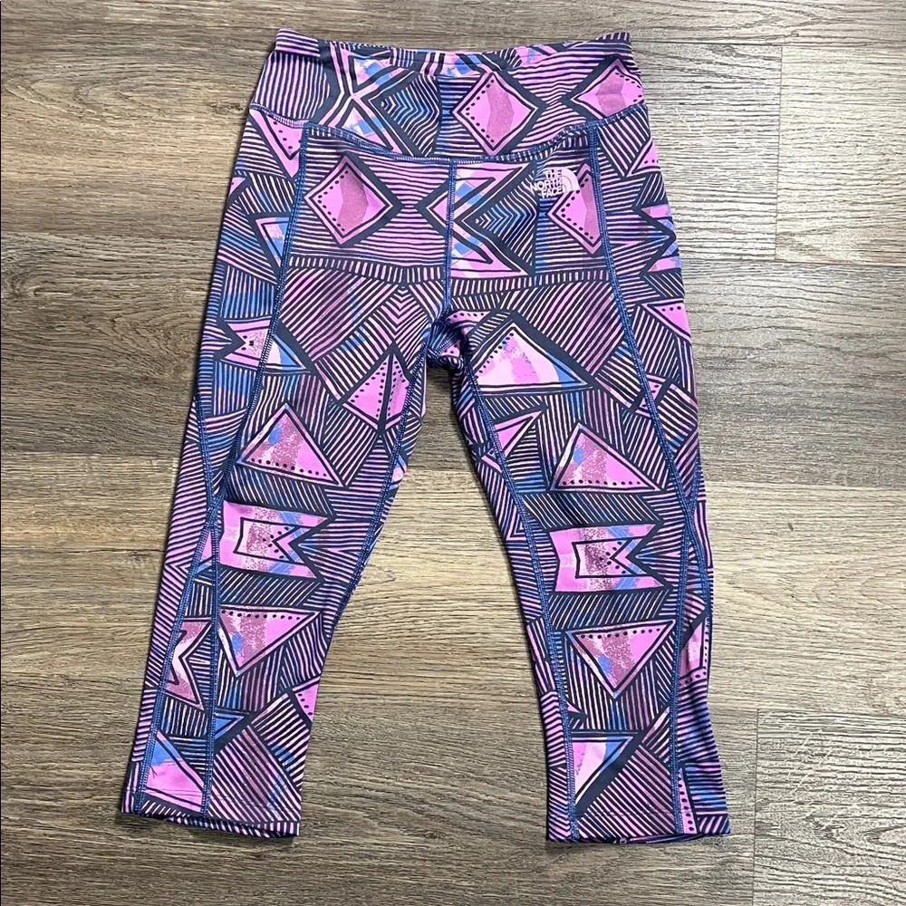 The North Face Pink and Purple Geometric Capri Athletic Leggings Size Small